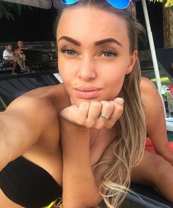 Анкета проститутки Лиза - город Шаралдай, 22 года, №9195